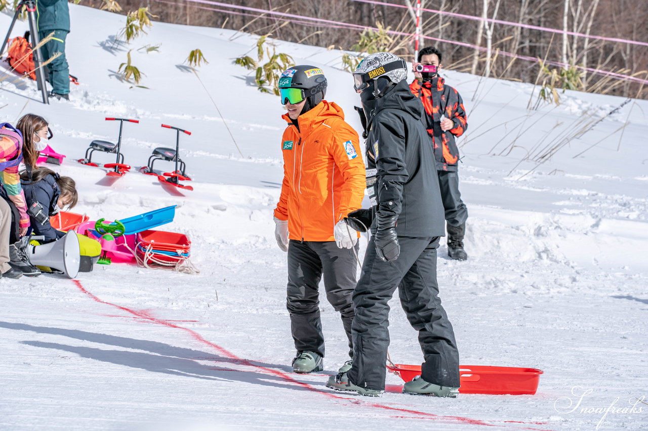 井山敬介さん＆清水宏保さんと一緒に雪遊び♪新しいカタチの子育てネットワークコミュニティ『Kids com』イベント、親子で楽しい［スノースポーツフェスティバル］in サッポロテイネ